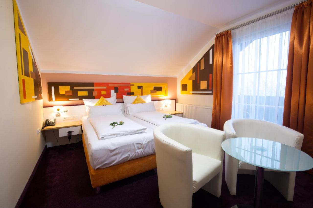 Hotel Residenz Hoessinger Karlstetten Luaran gambar